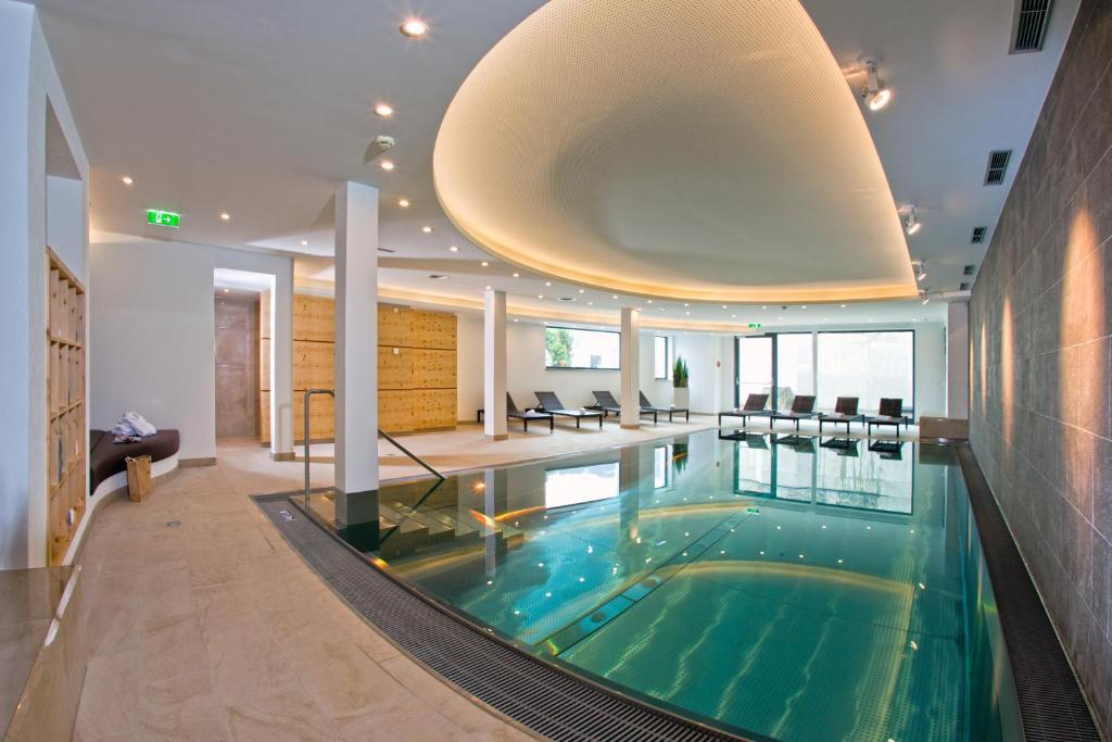 Hotel Lukas Фісс Екстер'єр фото