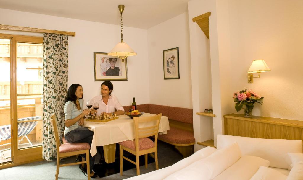 Hotel Lukas Фісс Екстер'єр фото